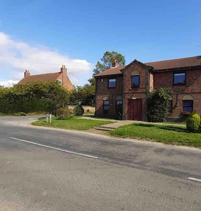 Lovely 6 Bed Apartment With Parking In St Osyth Little Clacton Esterno foto